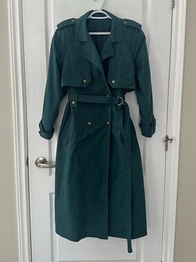 EUC Vintage Women’s Deep Forest Green Long Trench Coat Classique Size 7